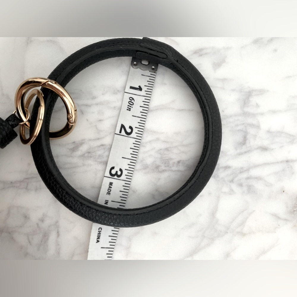 Key Ring Bracelet | Black Leather with Removable Fringe - Picture 3 of 4